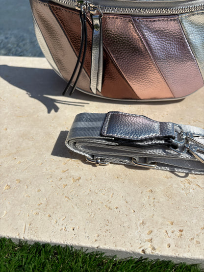 Sac banane simili cuir blanc argenté rosé
