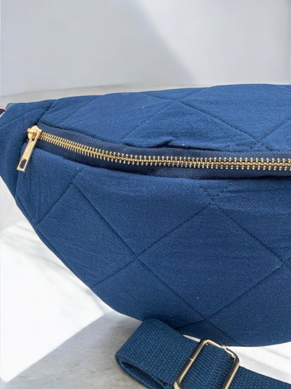 Sac banane gaze de coton matelassé bleu marine