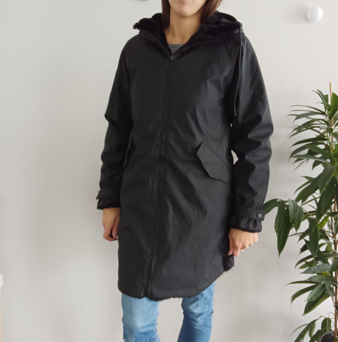 Melya Melody - Manteau long mi cuisses type ciré imperméable fourré réversible noir