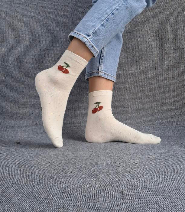 Nouveautés - Chaussettes blanches en coton à motif cerises