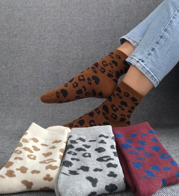 Nouveautés - Chaussettes marron en coton à motif léopard noir