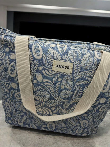 Sac cabas porté épaule coton imprimé toile de jouy feuilles bleues creme