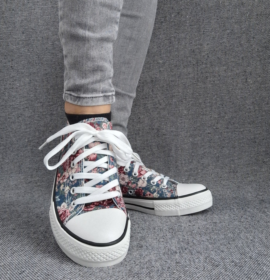 Chaussures baskets basses toile liberty fleuri style converse