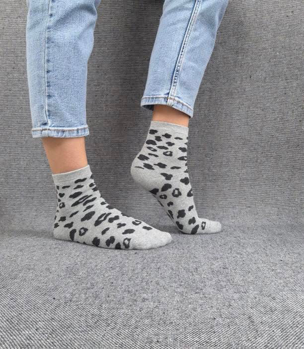 Nouveautés - Chaussettes gris en coton à motif léopard noir