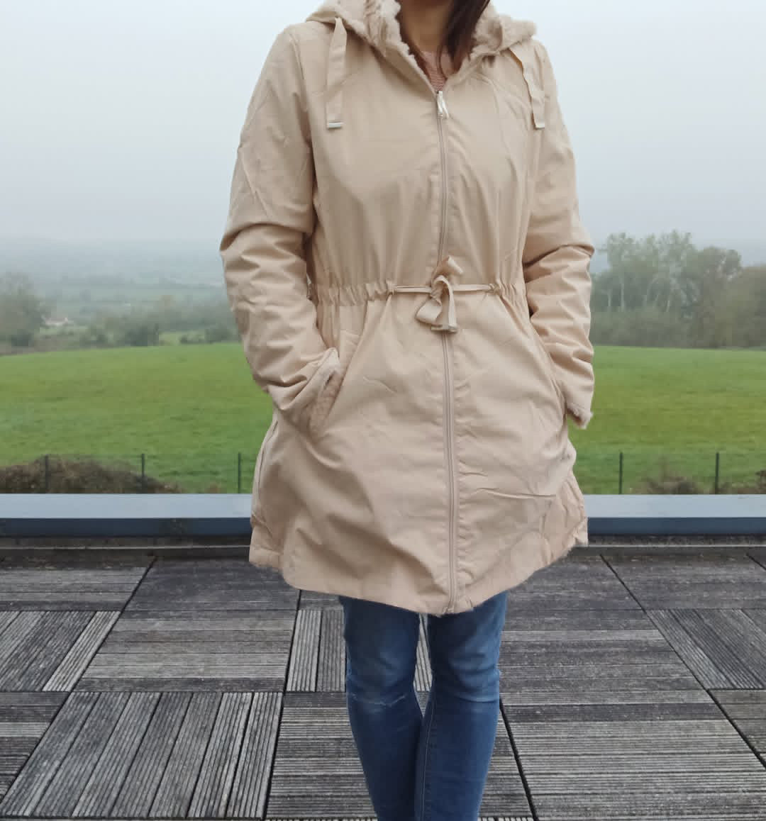 New Lolo - Manteau long BEIGE zip uni réversible, imperméable et complètement fourré resserrable à la taille