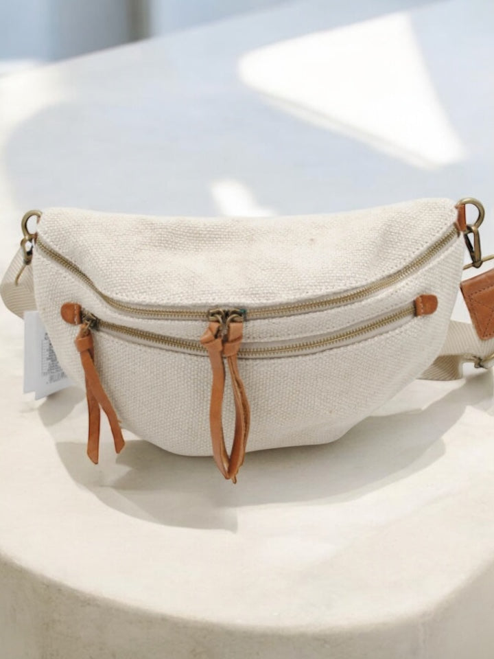 Nouveautés - Sac banane en jute beige 2 poches doubles curseurs