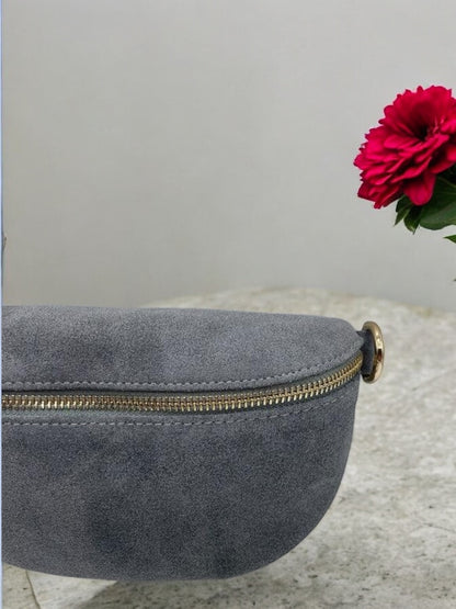 Sac banane cuir velours gris