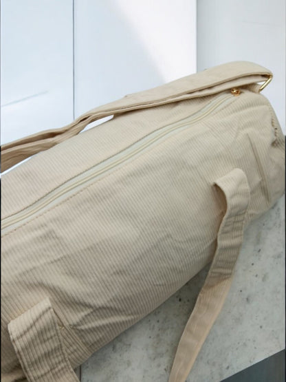 Sac polochon en velours côtelé beige