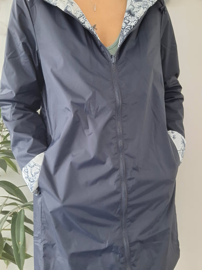 Laura Jo - Imperméable bleu marine réversible motif jungle long mi-saison garnissage ouate