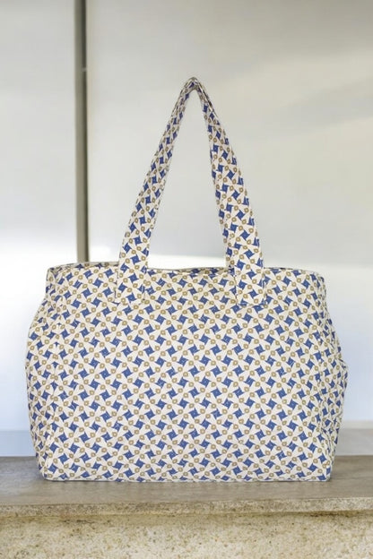 Sac week-end de voyage polochon coton design imprimé avec un motif géométrique bleu et beige