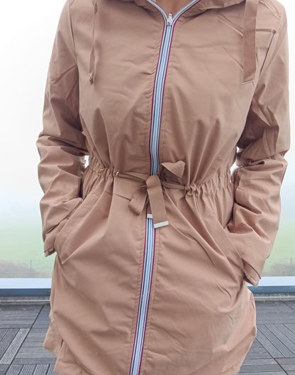 New Lolo - Manteau long CAMEL réversible, imperméable et complètement fourré resserrable à la taille