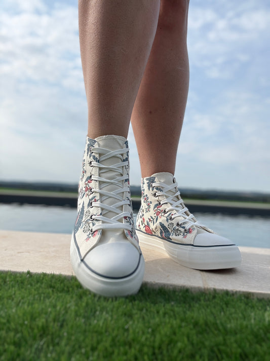 Chaussures baskets hautes en toile motif liberty floral style converse