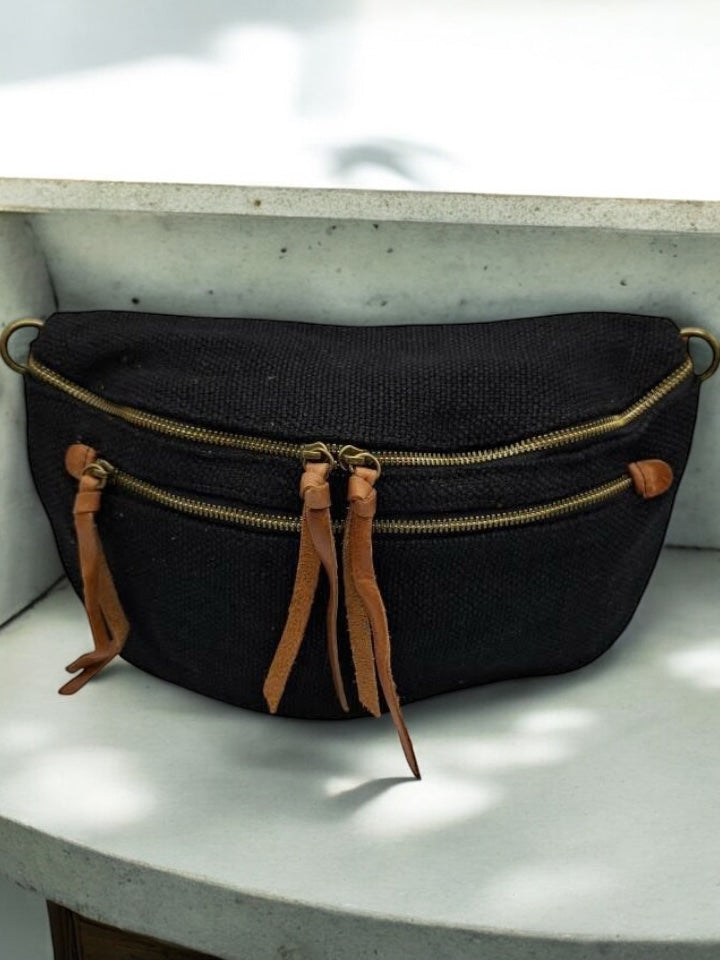 Nouveautés - Sac banane en jute noir 2 poches doubles curseurs