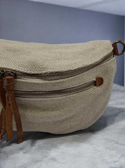 Nouveautés - Sac banane en jute beige 2 poches doubles curseurs