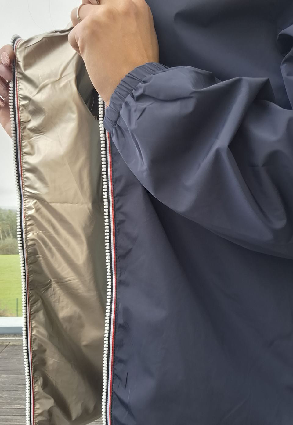 Manteau court imperméable bleu marine réversible doré Melya Melody