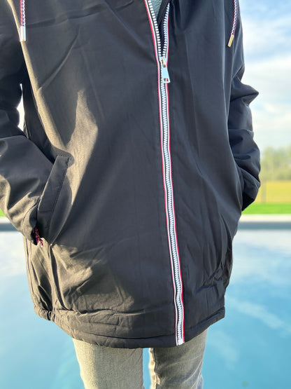 Manteau imperméable mi long fourré en fausse fourrure noir - Curvy