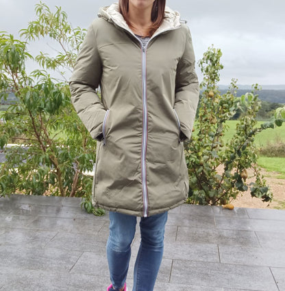 Melya Melody - Manteau long réversible et imperméable matelassé kaki clair/doré