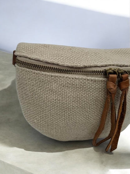 Nouveutés - Sac banane en jute beige 1 poche doubles curseurs