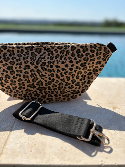 Sac banane en tissu imprimé léopard camel 2 poches