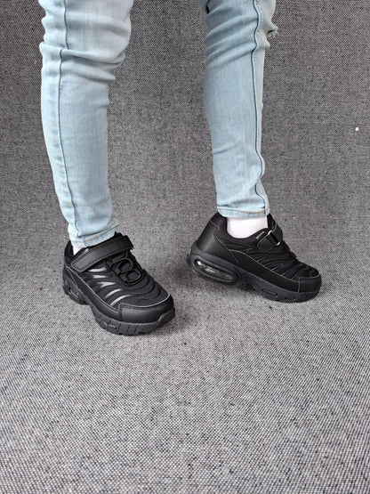 Chaussures baskets noires style TN requins - Enfant (garçon)