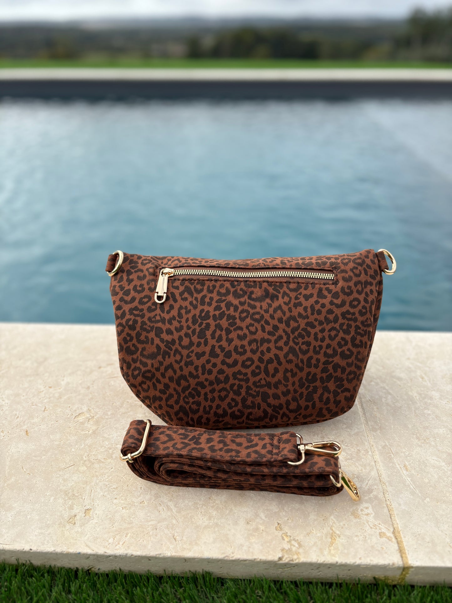 Sac banane tissu doux léopard marron noir 2 poches