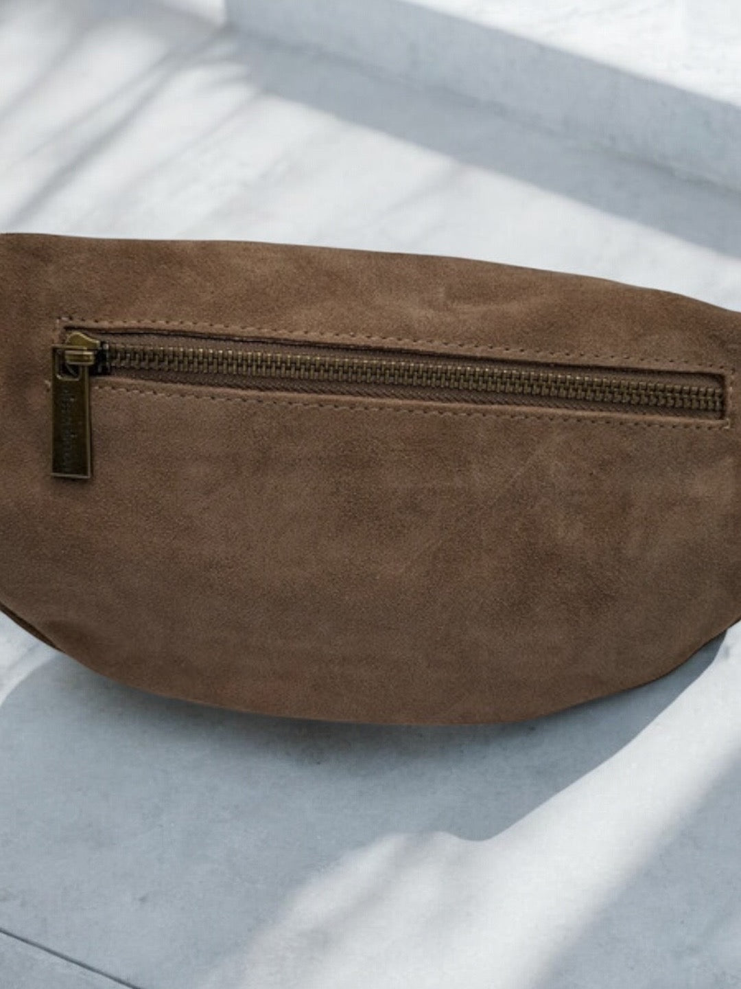 Sac banane cuir taupe bandouliere cuir taupe