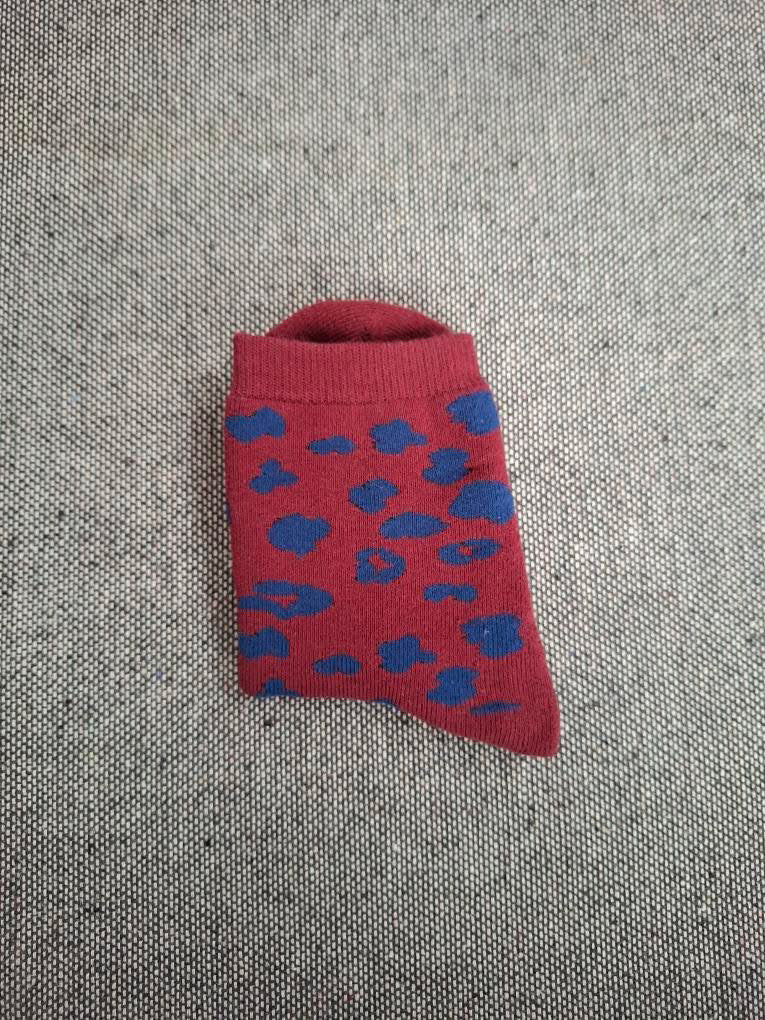 Nouveautés - Chaussettes rouge en coton à motif léopard bleu