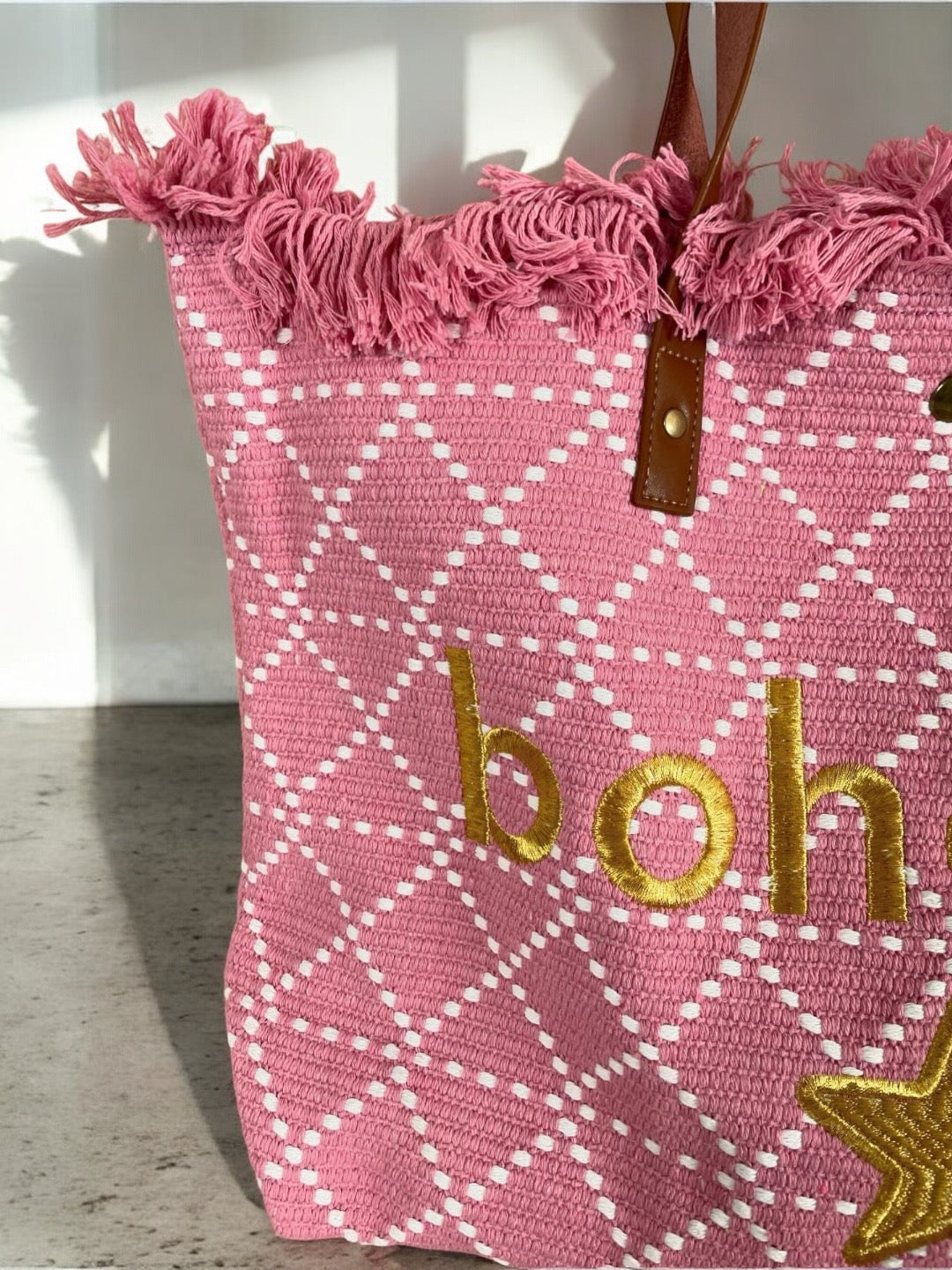 Grand sac fourre-tout rose pâle avec écriture dorée « Bohème »