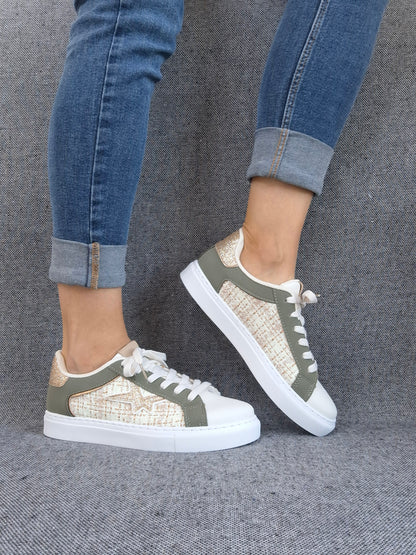 Chaussures baskets blanches kaki motif étoile style sneakers