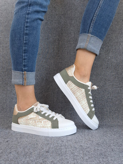 Chaussures baskets blanches kaki motif étoile style sneakers