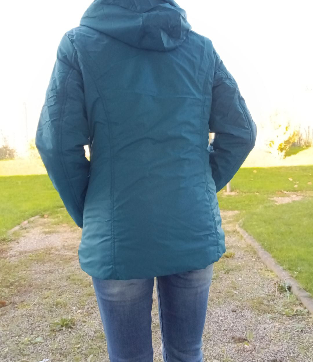 Melya Melody - Manteau court fourré imperméable légerement cintré bleu canard