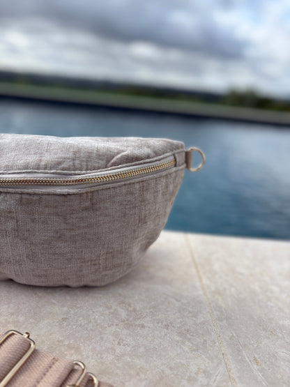 Sac banane en tissu velours texturé beige gris