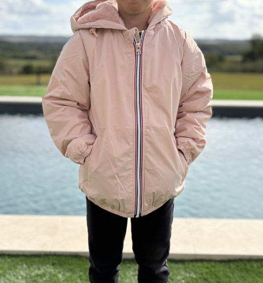 Laura Jo - ENFANT (Fille) Imperméable court doublé en fausse fourrure rose