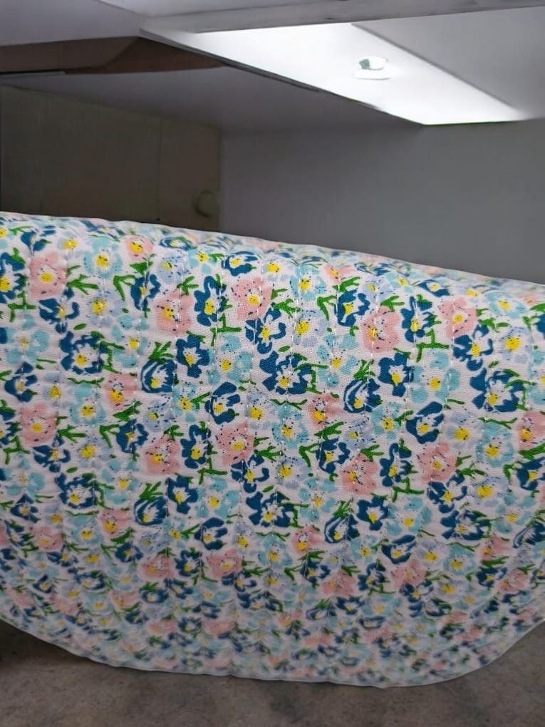 Sac banane en coton liberty fleuri bleu tons rouge « La Ptite cachottière »