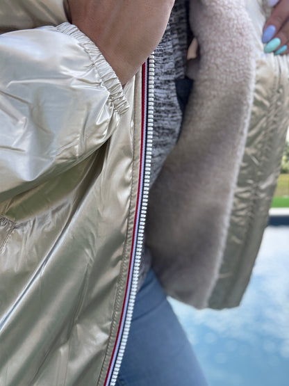 Laura Jo - Imperméable fourré court fausse fourrure doré intérieur imitation sherpa beige