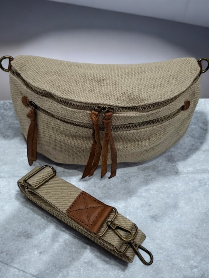 Nouveautés - Sac banane en jute beige 2 poches doubles curseurs