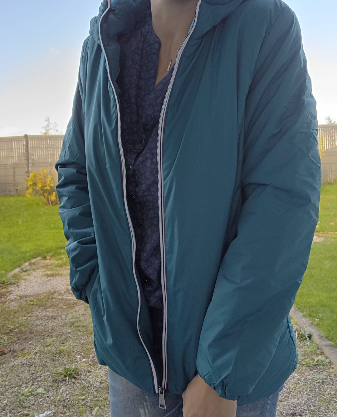 Melya Melody - Manteau court fourré imperméable légerement cintré bleu canard