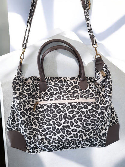 Grand sac porté épaule imprimé léopard blanc noir