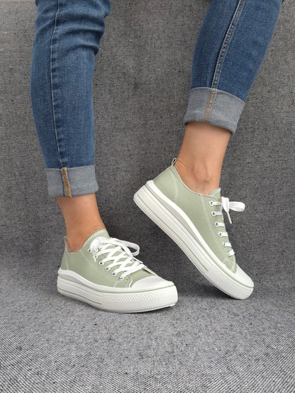Chaussures baskets en toile vert olive semelle épaisse style converse