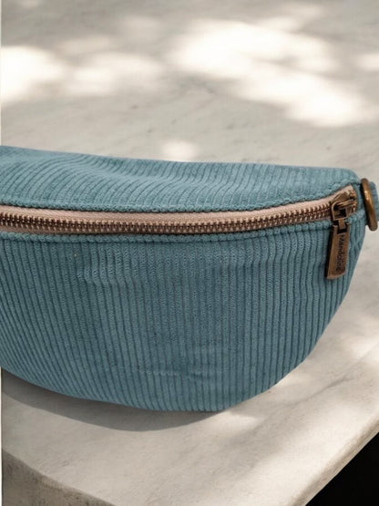 Sac banane en velours côtelé une poche bleu turquoise