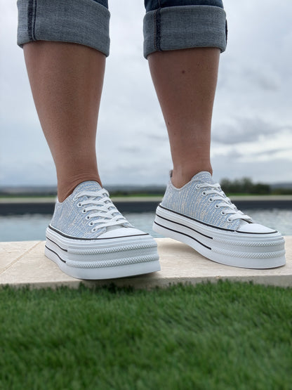 Chaussures baskets à rayures brillantes bleu semelle compensée style converse