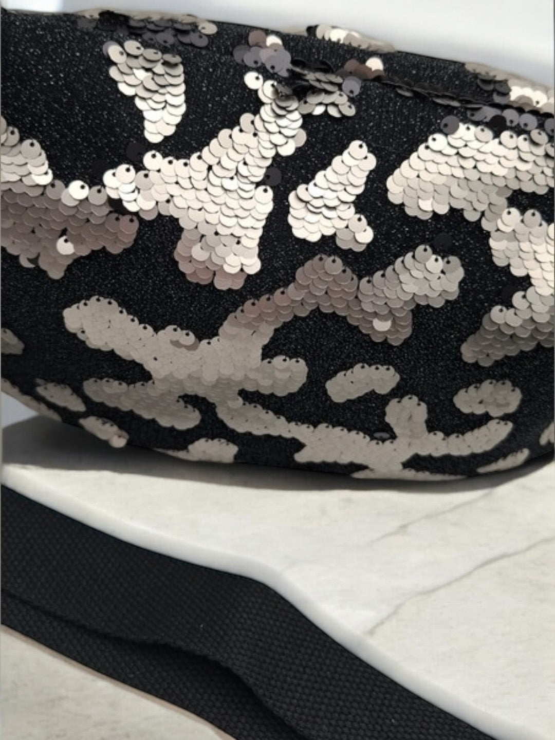 Sac banane XL sequins noir et argents