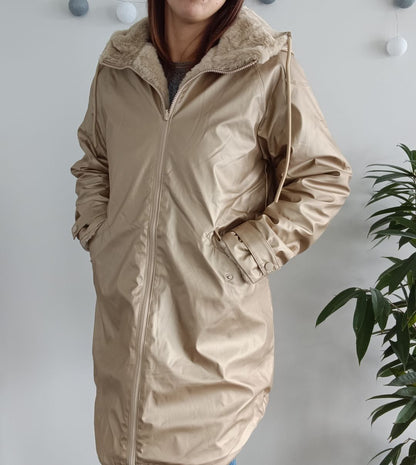 Melya Melody - Manteau long mi cuisses type ciré imperméable fourré réversible doré