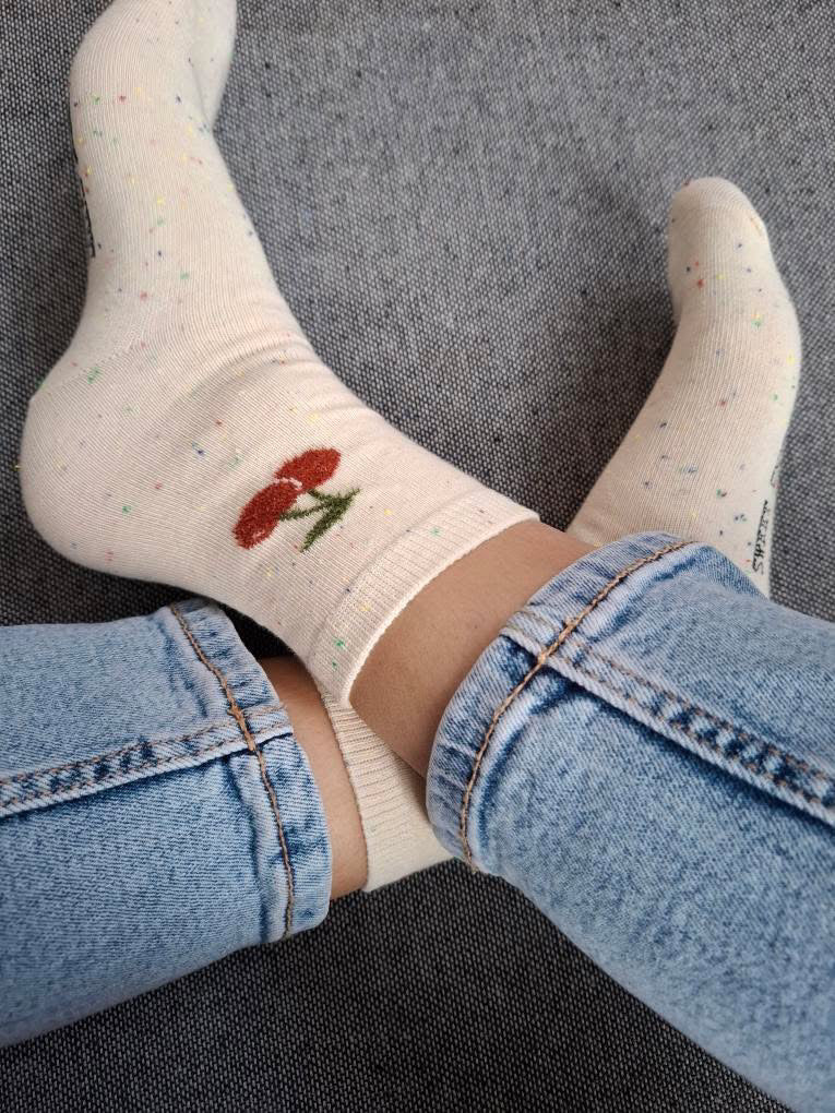 Nouveautés - Chaussettes blanches en coton à motif cerises