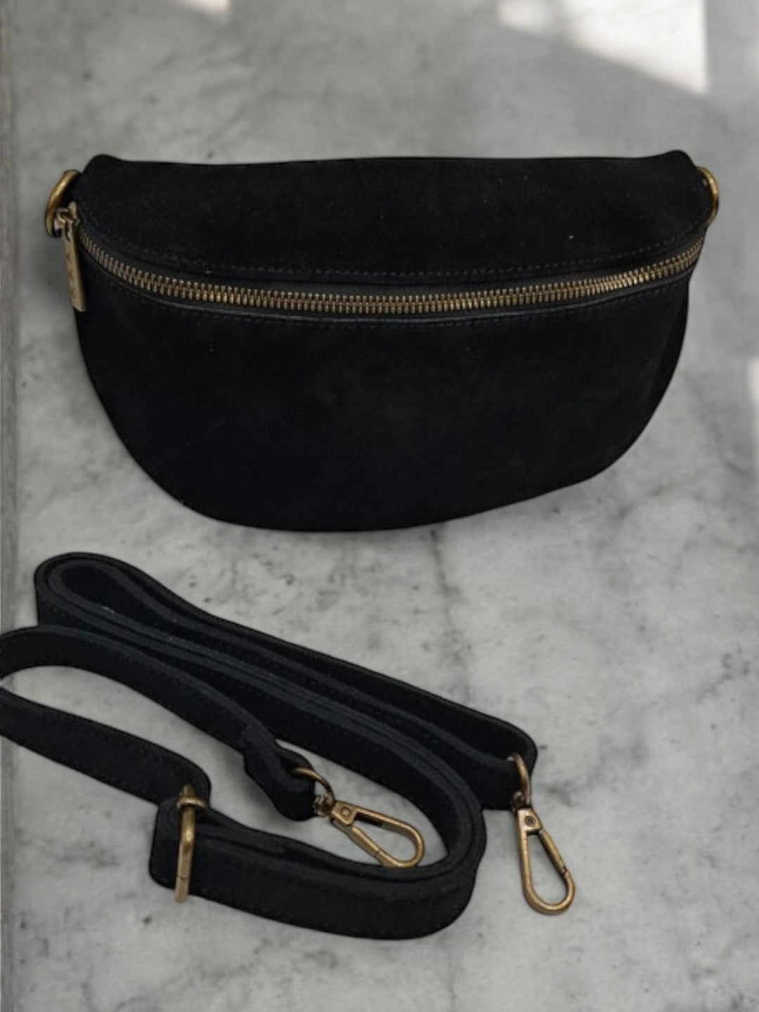 Sac banane cuir noir bandouliere cuir noir