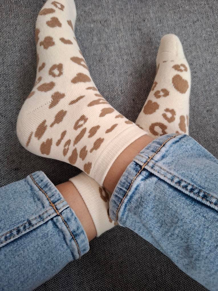 Nouveautés - Chaussettes beige en coton à motif léopard marron