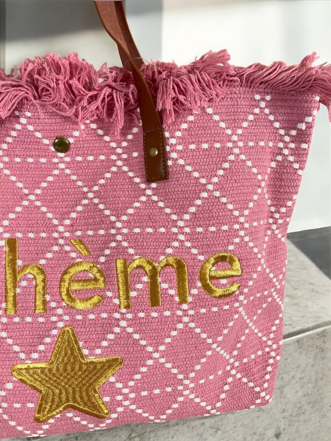 Grand sac fourre-tout rose pâle avec écriture dorée « Bohème »