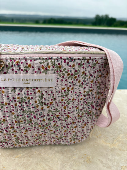 Sac banane en coton matelassé liberty baies rose crème  « La Ptite cachottière »