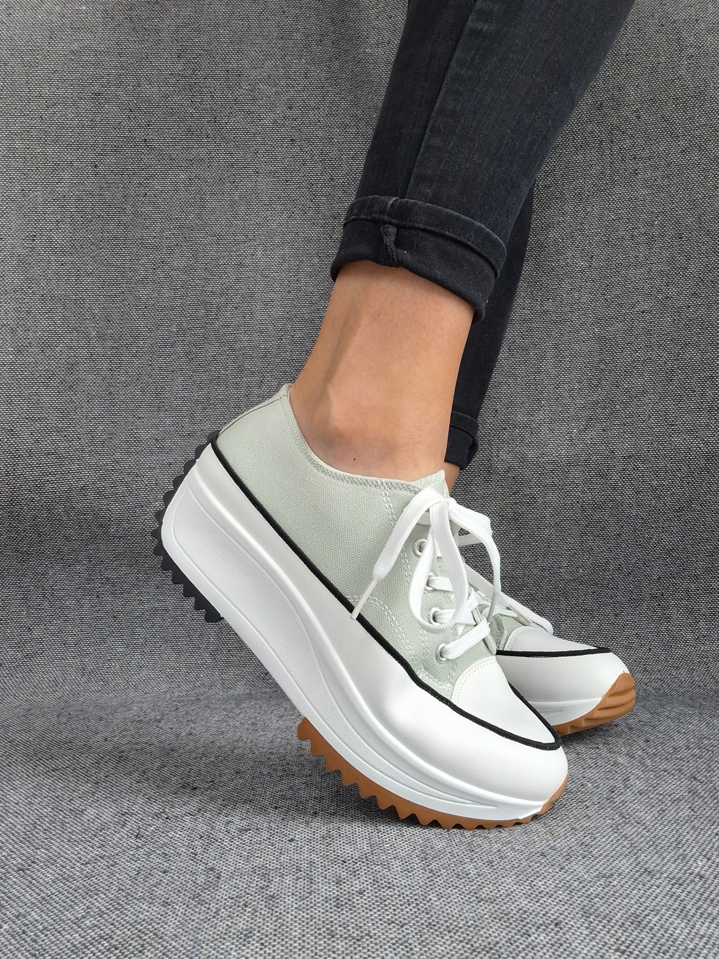 Chaussures baskets basses plate-forme tissu toile vert d'eau