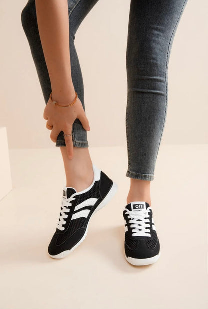 Baskets femme tendance légères et confortables style casual couleur Noir